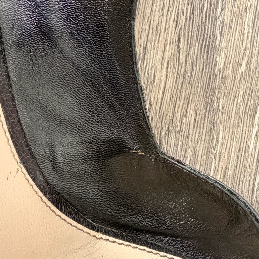 Authentic Black Prada Crackle Brush Leather Mary Jane Pump Size 40.5 - Picture 10 of 16